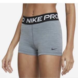 Nike fitted gym/bike shorts